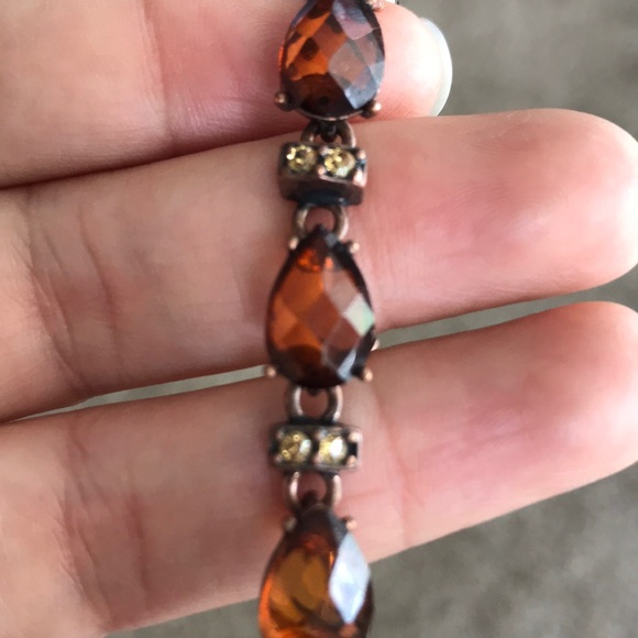 Elegant Fashion Jewelry - Picture 2 of 3